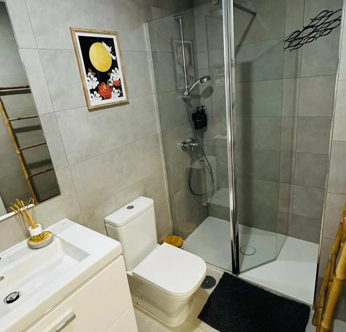 Malaga Tower Apartment